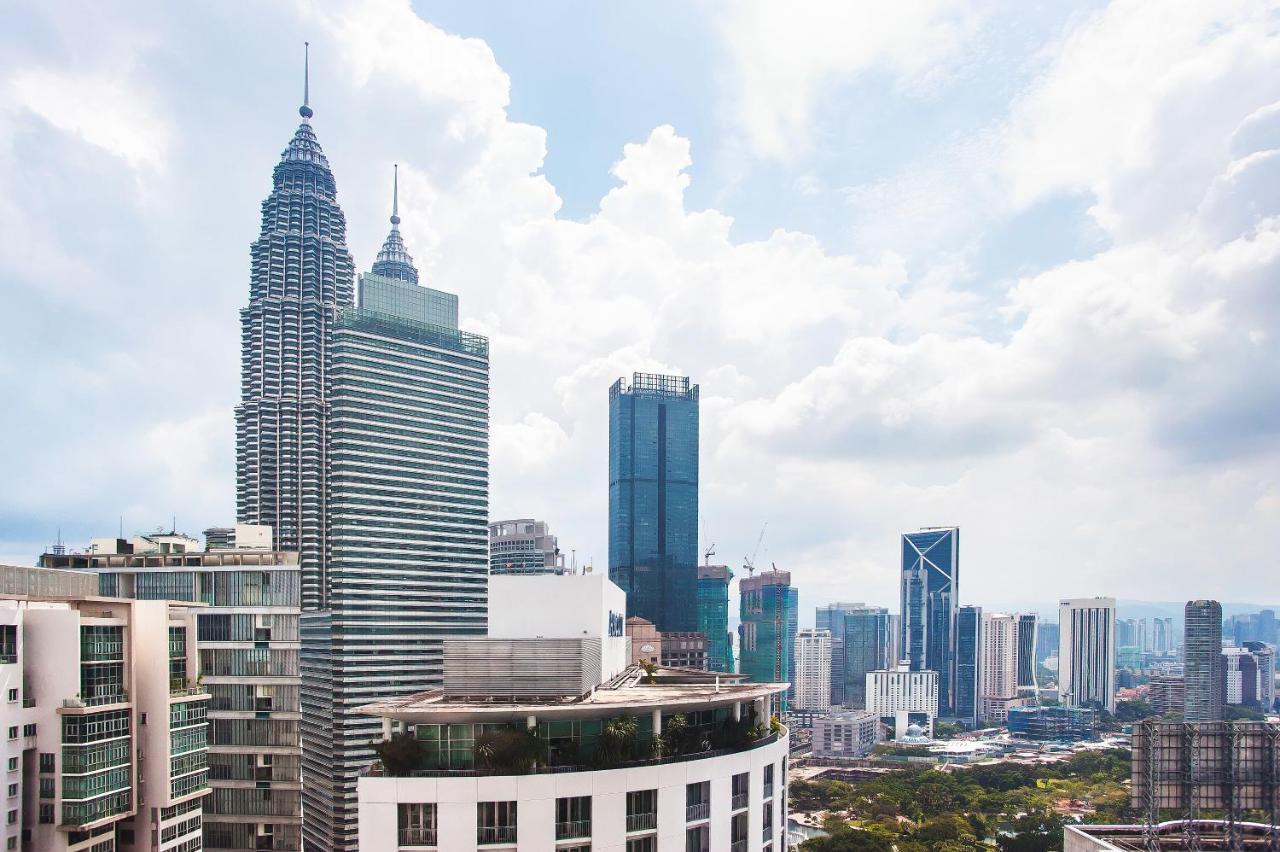 Soho Suites Klcc By Guesthouse Kuala Lumpur Exterior photo