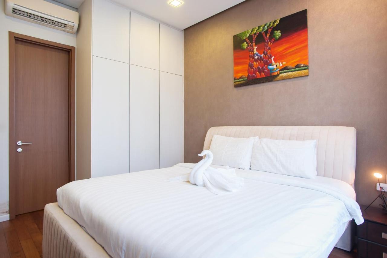 Soho Suites Klcc By Guesthouse Kuala Lumpur Exterior photo