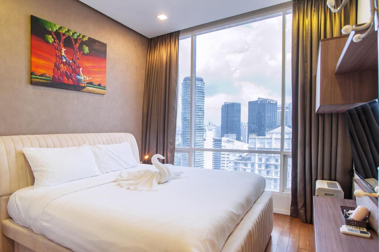 Soho Suites Klcc By Guesthouse Kuala Lumpur Exterior photo