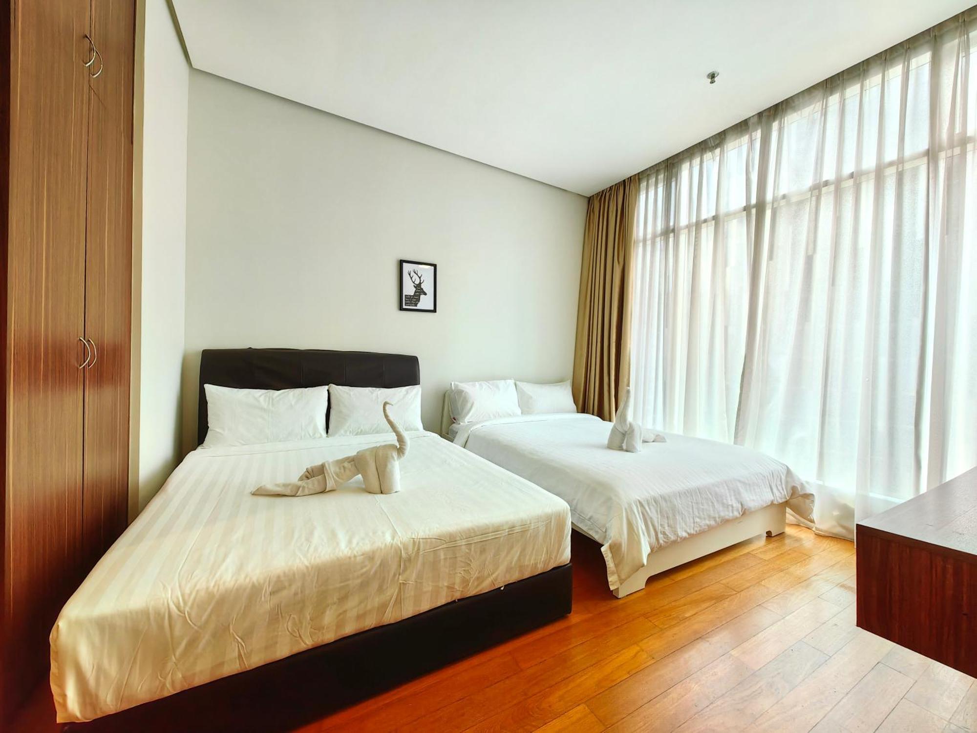 Soho Suites Klcc By Guesthouse Kuala Lumpur Exterior photo